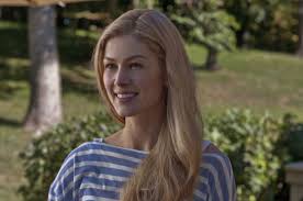 The two have children, whose names are atom and solo. Rosamund Pike S Career Takes Big Leap With Starring Role In David Fincher S Gone Girl New York Daily News