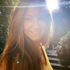 Caroline Poling's Instagram, Twitter & Facebook