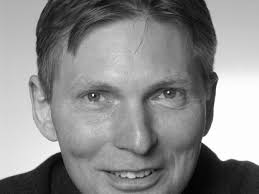 kress.de: Thomas Kosinski