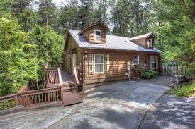 Escape to the beautiful and exciting blue ridge mountains, home of the ocoee river and toccoa river in north georgia, northeast georgia, and southeast. Cabins In Helen Ga Pinnacle Cabin Rentals