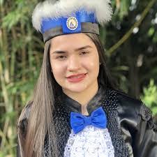 Alessandra Leal's Instagram, Twitter & Facebook