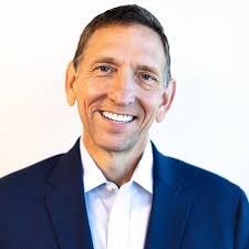 Scott Kiesel's Instagram, Twitter & Facebook