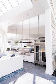 black marble outdoor kitchen