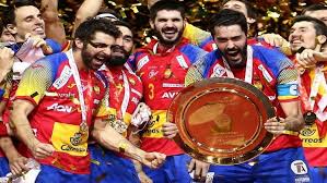 إسبانيا في كأس العالم 2010. Ø¥Ø³Ø¨Ø§Ù†ÙŠØ§ ØªØªÙˆ Ø¬ Ø¨Ø¨Ø·ÙˆÙ„Ø© Ø£Ù…Ù… Ø£ÙˆØ±ÙˆØ¨Ø§ Ù„ÙƒØ±Ø© Ø§Ù„ÙŠØ¯ Ù„Ø£ÙˆÙ„ Ù…Ø±Ø© ÙÙŠ ØªØ§Ø±ÙŠØ®Ù‡Ø§ Rt Arabic