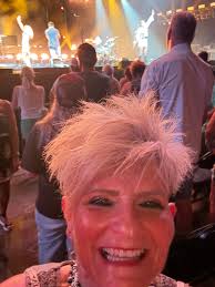 one24 appearance at little big town concert