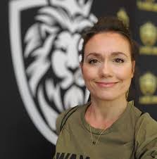 What are some cat-friendly apartments available in Draper, Utah?