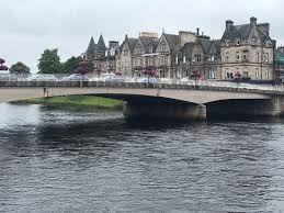 Un esempio di ciò è dato dal fatto che, fra il 1768 e il 1771, a edimburgo fu pubblicata la prima enciclopedia britannica. Inverness Bellissima Citta Scozia C E Il Lago E Il Castello Di Loknes Foto Di Inverness Highlands Scozzesi Tripadvisor