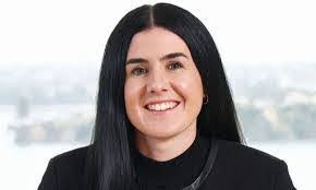 James Lansdown's Instagram, Twitter & Facebook