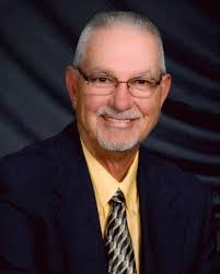 Allen Wenzel's Instagram, Twitter & Facebook