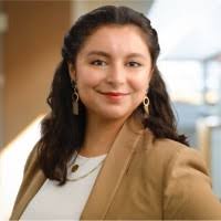 200+ Profile mit dem Suchbegriff „Farida“