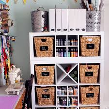 I've joined up with several other bloggers to share our craft rooms this week, and now that i've gone through mine, decluttered, and organized it, i'm excited to share it with you. 15 Creative Craft Room Organization Ideas