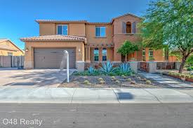 Beautiful unit with 2 large bedrooms and 2 full bathrooms. 6 Br 3 5 Bath House 3917 E Ellis St House For Rent In Mesa Az Apartments Com