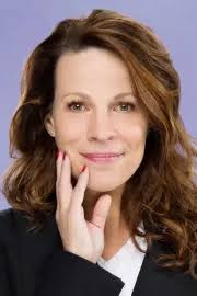 Lili Taylor 🌟 7.1