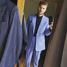 Pleated slim fit suit pants. Deutsche Bank Bosses Were Being Fitted For 1 500 Suits On Staff Were Sacked Daily Mail Online