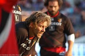 De l'autre biarritz, monument du rugby hexagonal, coincé en pro d2 depuis en 2014, qui a tout à gagner. Cedric Heymans Wikipedia