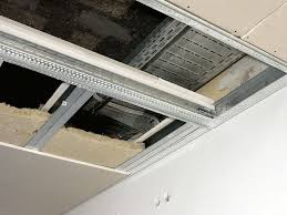 Bei der entscheidung für eine trockenbau decke sollte. Knauf Decken Dachgeschoss Systeme D131 At Knauf Freitragende Decken