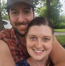 Lesa Lynch's Instagram, Twitter & Facebook