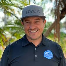 Chip Bates's Instagram, Twitter & Facebook