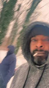 Do you know a ni**a that be outside your crib like this when you don't text  back🤣🤣🤣