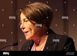 Everett, MA, USA. 8th Oct, 2022. Susan Moir of the Labor Resource Center at  UMass speaks at the Women Build Boston Conference at Encore Boston Harbor 