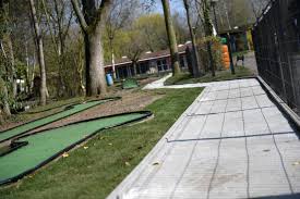 Ce calendrier présente les heures. Le Parc D Attractions Du Fleury Rouvre Ses Portes Ce Samedi 6 Avril