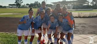 Ss lazio calcio a 5 femminile si trova in via casilina, 1942, 00132, roma, roma. Calcio Femminile Serie B La Lazio Women Parte Con 10 Gol Al Pontedera L Angolo Sulla Polisportiva