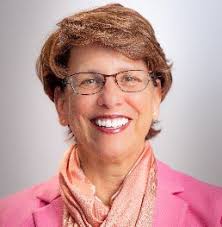 Undergraduate Nursing Program Pre-Licensure BSN & RN to BSN Options Student  Handbook 2022