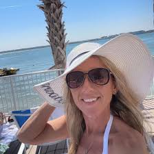 Why did Midwest Dental in Pontiac, Illinois pull 8 teeth without providing  a note for the day after and what are alternative dental care options?