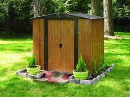 Cet abri de jardin est la solution parfaite pour stocker son matériel. Abri Jardin Metal Aspect Bois 2 5m Chalet Jardin Bm 65 Comparer Les Prix De Abri Jardin Metal Aspect Bois 2 5m Chalet Jardin Bm 65 Sur Hellopro Fr