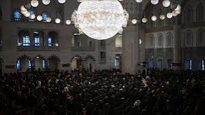 Ramazan Bayramı 2027 ne zaman, kaç gün tatil olacak? Ramazan Bayramı tatili 9 gün mü olacak?