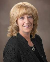 Paula Padgett's Instagram, Twitter & Facebook