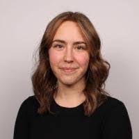 Robyn Farris's Instagram, Twitter & Facebook