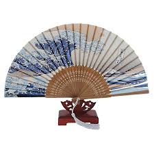 On the front is the japanese sun disc with the phrase by all means, we will win written. Best Selling Japanese Handheld Folding Fan With Traditional Japanese Ukiyo E Art Prints Fan Fan Fan Foldingfan Handheld Aliexpress