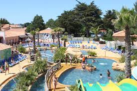 camping le fief saint brevin les pins camping vendee lefief piscine toboggans espaceaquatique fun camping loire atlantique piscine
