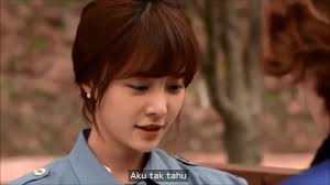 Berkali kali aku merasa indahnya rindu walau menyiksa setiap hari aku menanti saat kau akan datang bertemuku. Download Mungkin Saja Mp4 3gp Naijagreenmovies Netnaija Fzmovies