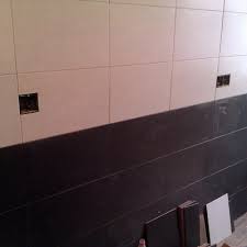Alicatar significa cubrir con azulejos un suelo o pared. Cuanto Cuesta Alicatar Una Cocina Habitissimo
