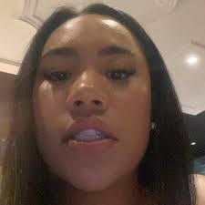 Hayley Drummond's Instagram, Twitter & Facebook