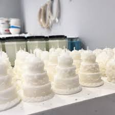 Wedding Favour Candles Wedding Cake Candle Wedding Candle Etsy In 2020 Wedding Cake Candle Candle Wedding Favors Candle Favors