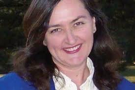 Find Realtors & Real Estate Agents in 62450