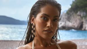 Lorena Duran Shares the Unique Place She Posed for the 2022 SI Swimsuit  Issue