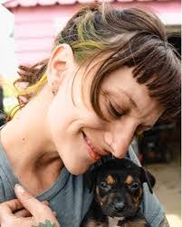 Donna Rupp's Instagram, Twitter & Facebook