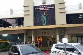 Kini, pasienyang datang ke rsud chasbullah abdulmadjid (cam), kota bekasi, meluber hingga ke depan ruang instalasi gawat darurat (igd). Rsud Bekasi Tambah Gedung Untuk Forensik Antara News Megapolitan