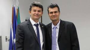 Em conversa por telefone divulgada pelo senador jorge kajuru em suas redes sociais, bolsonaro dá a entender que, se houver pedid. Antes De Morrer De Covid Assessor Criticou Bolsonaro E Deputado Em Audio Poder360