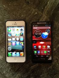 iPhone 5 v. Motorola Droid Razr M - The ...