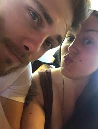 Brynn Westwood and Damien Morrison's Wedding Website