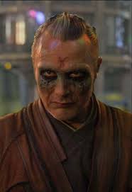 Who would win in a magical battle between Constantine and Dr Strange