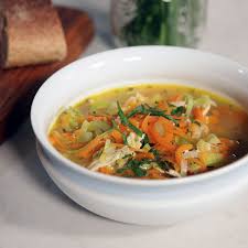 Pin By Sarah Hail On Fooooddd In 2020 Leek Soup Carrot Noodles Leeks
