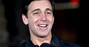 Ford's Mark Fields to replace Alan Mulally as CEO July 1