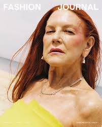 Robyn Healy's Instagram, Twitter & Facebook