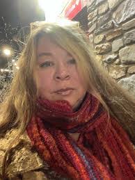 Heidi Faust's Instagram, Twitter & Facebook